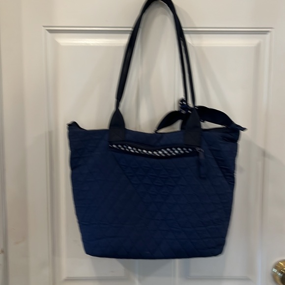 Navy tote/purse cloth diamond stitch with polkadot bow checkered inside lining - Picture 2 of 4
